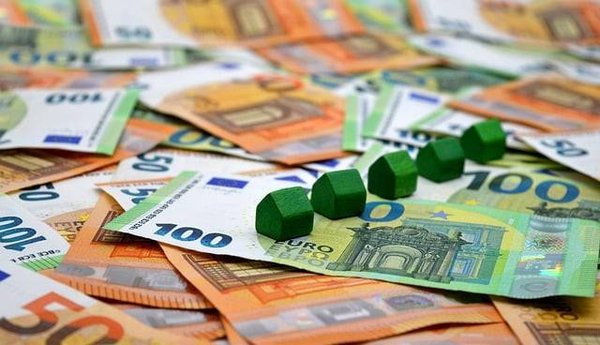 Prix moyen au mètre carré à Evian : une analyse détaillée